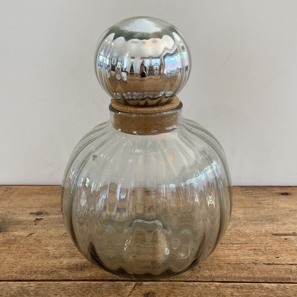 Vintage Mexican Handblown Jar with Mercury Glass Lid - Picture 5 of 9